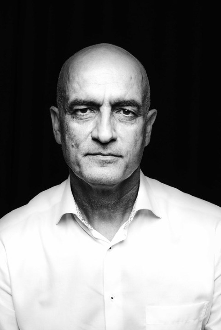 西羅斯‧米爾扎伊 Siroos Mirzae